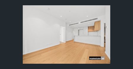 PRIME LOCATION! - Photo 3