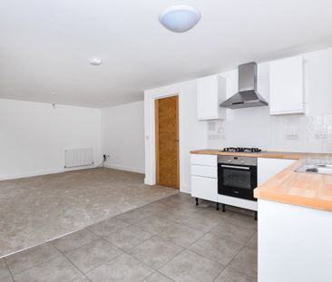 1 bedroom maisonette to rent - Photo 3