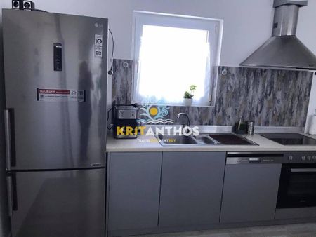 Βίλλα τριών επιπέδων στον Πρίνο - Φωτογραφία 2