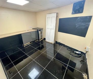 Ashley Road, Poole, Dorset, BH14 - Photo 2