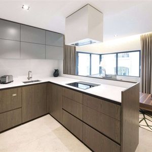 A sophisticated second-floor luxury apartment in the heart of St James's - Photo 3