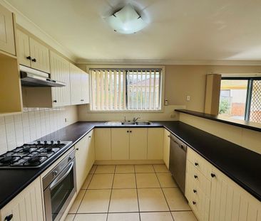 For Lease: Charming 3-Bedroom Home with Modern Comforts - Photo 4