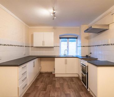 3 bedroom apartment to rent - Photo 6