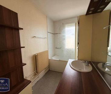 Location Appartement 3 pièces 77m² AGEN 47000 - Photo 6