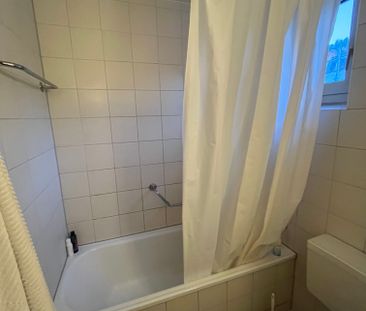 Zentrale 3.5 Zimmer-Wohnung in der Stadt - Photo 2