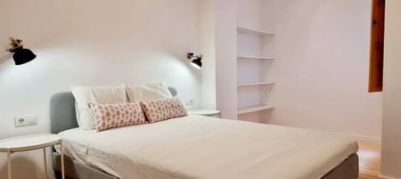 Calle Santa Pola, Valencia, Valencian Community 46024 - Photo 2