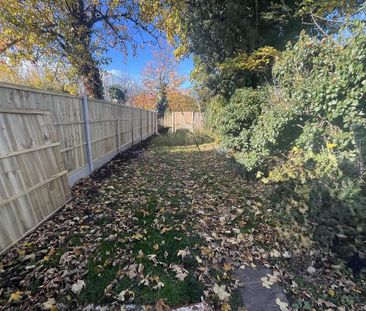 3 bedroom semi-detached house to rent - Photo 5