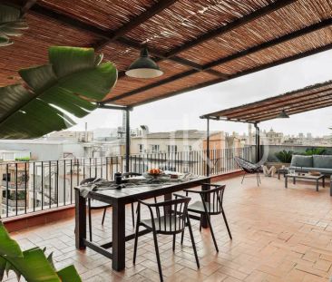 Alquiler de ático en Calle del Rosselló - Photo 1