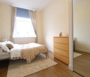 Mary Elmslie Court, Top Floor Flat, King Street, AB24 - Photo 3