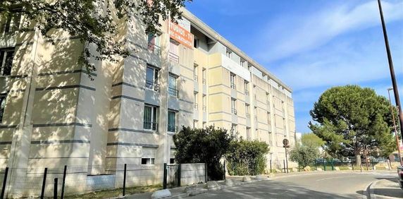 Location Appartement 1 pièce 17m² AVIGNON 84000 - Photo 2