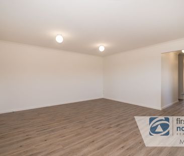 4 BEDROOM FAMILY HOME - Photo 5