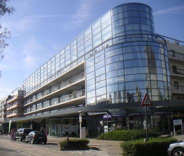 Ruim zonnig appartement met 2 slaapkamers te Oostduinkerke - Foto 5