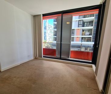 308/10 Brodie Spark Drive, Wolli Creek NSW 2205 - Apartment For Ren... - Photo 3