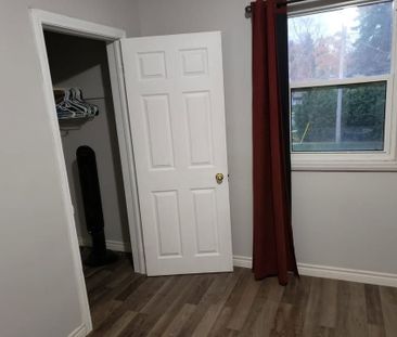 For Lease - 134 Queen Street, Barrie, Ontario - Photo 3