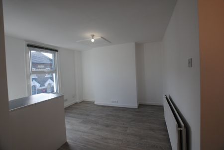 Dartmouth Road, Forest hill, London - Photo 2