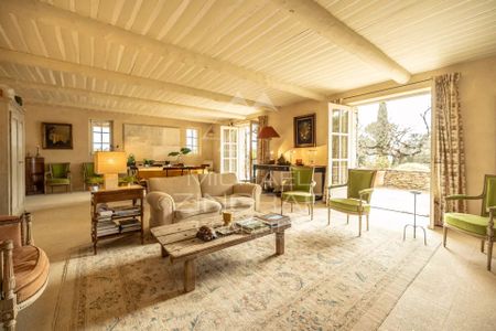 Gordes - Propriété unique dans un environnement exceptionnel - Photo 3