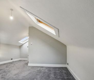 4 bedroom terraced house to rent - Photo 4