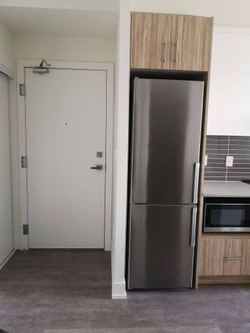 For Lease - 180 Fairview Mall Drive Unit# 1013, Toronto, Ontario - Photo 2