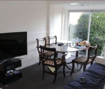 4 Bed Student Accommodation - Photo 2
