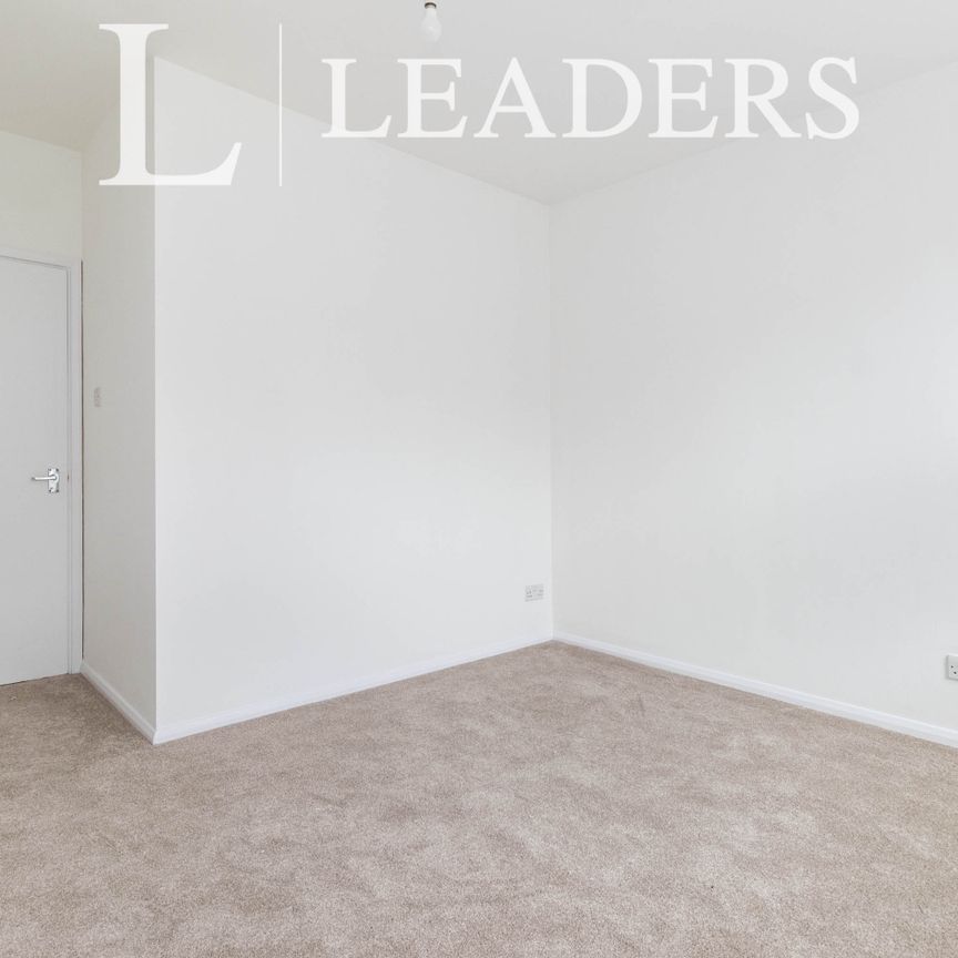 1 bedroom apartment to rent Woodcote Road, Wallington, SM6 - Photo 1