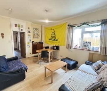 5 bedroom house to rent - Photo 2