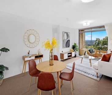 SERENE APARTMENT WITH SPARKLING WATER VIEWS - Photo 1