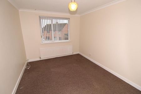 11a Coolehill Crescent, BT365AB - Photo 3