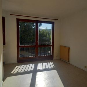 Location Appartement 1 pièce 24m² TALENCE 33400 - Photo 3