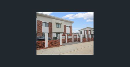 2x2 APARTMENT LIVING (WATER USAGE & GAS INCLUDED) - Photo 5