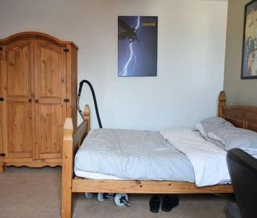 Sharrow Lane, Sharrow, Sheffield, S11 - Photo 4