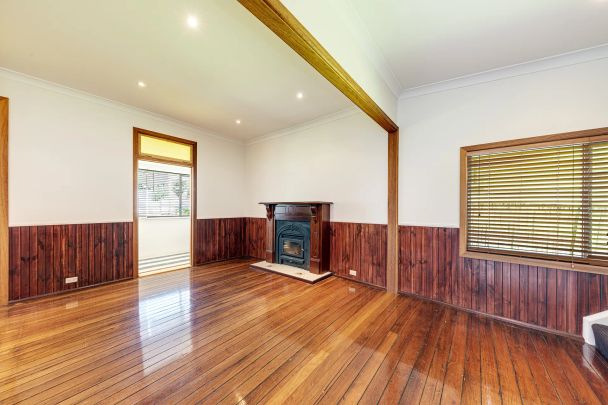 Elegant Family Oasis in Prime Location - Photo 1