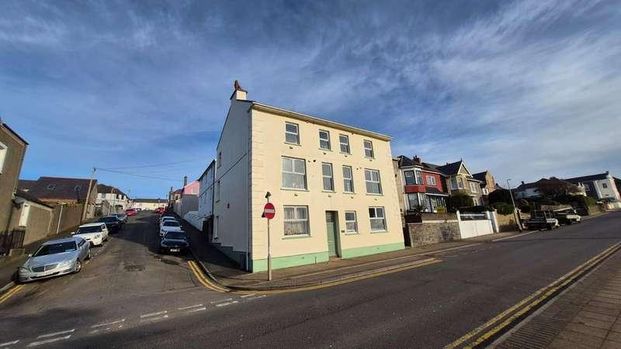 Hamilton Terrace, Milford Haven, SA73 - Photo 1