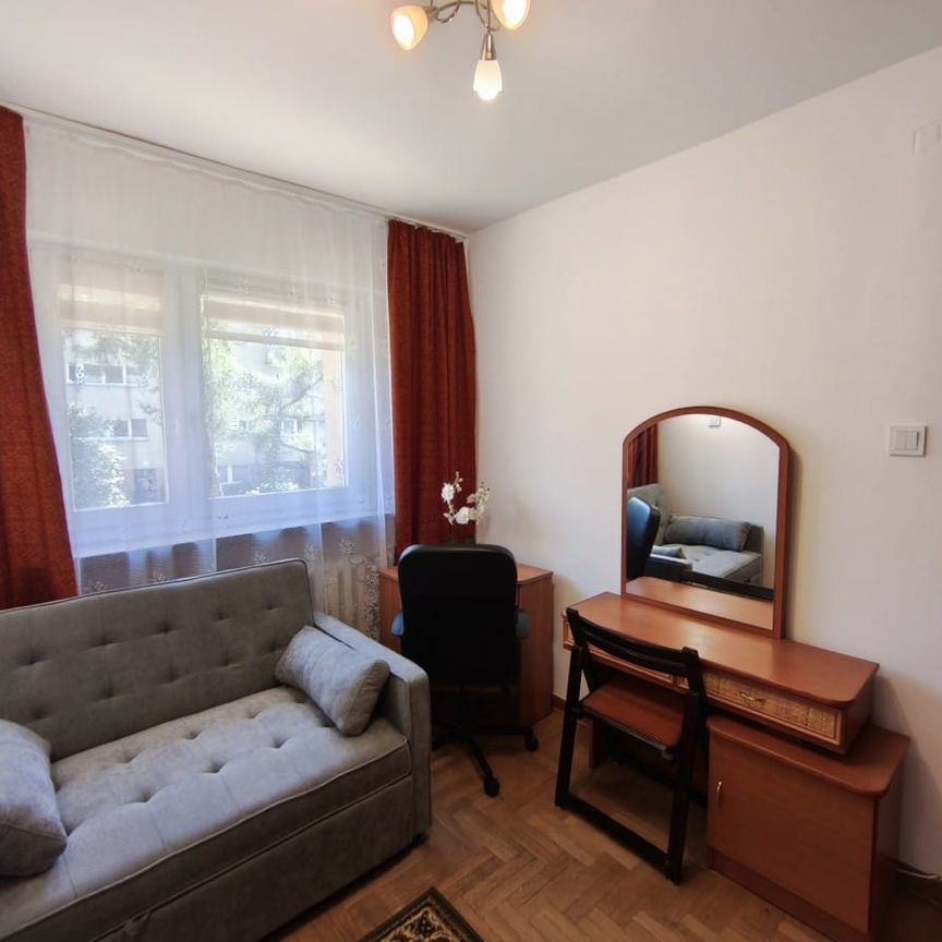 Mieszkanie do wynajęcia 2 pokoje Aleja Dwudziestolatków, Warszawa 37 m² - Фото 1