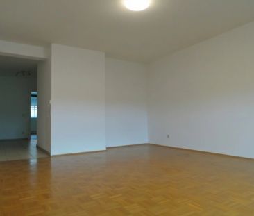 Stadtrandlage mit Grünblick,günstige 3ZI mit Parkplatz, AllgGarten - Photo 2