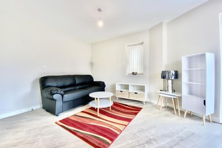 2 bedroom apartment to rent - Photo 2