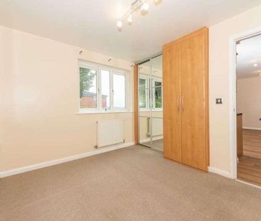 Treetops, Hart Lane, LU2 - Photo 5