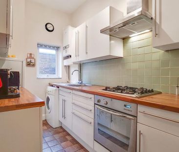 1 bedroom ground floor flat to rent - Photo 3