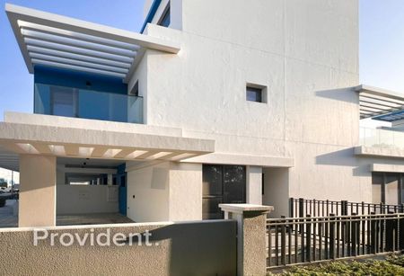 Rare End Corner | Biggest Plot | Prime Location - Photo 3