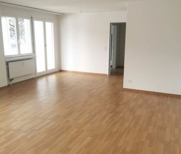 1.5-Zimmer-Wohnung mit Charme - neuen Böden und schönem Sitzplatz m... - Photo 2