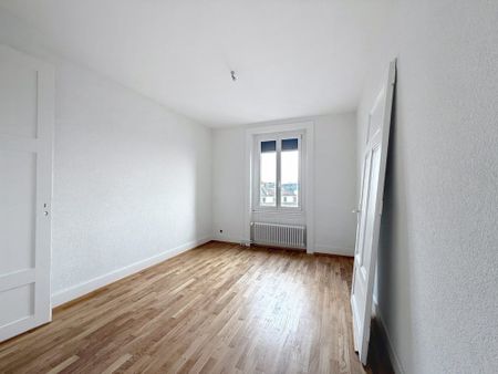 Bel appartement de 3.5 pièces au centre-ville, entièrement rénové - Foto 4