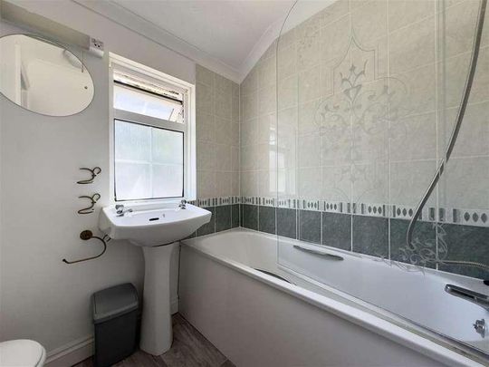 Carvynick Cottages, Summercourt, TR8 - Photo 1