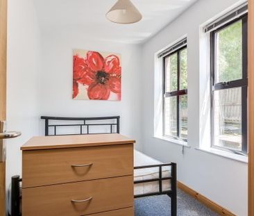 Apt 1 Tate Courtyard, 23a Tates Avenue, Belfast, Belfast, BT9 7BY - Photo 3