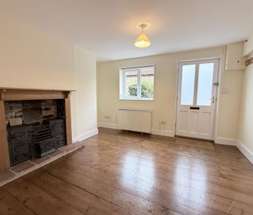 2 bedroom terraced house to rent - Photo 1