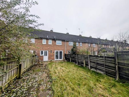 3 bedroom terraced house to rent - Photo 5