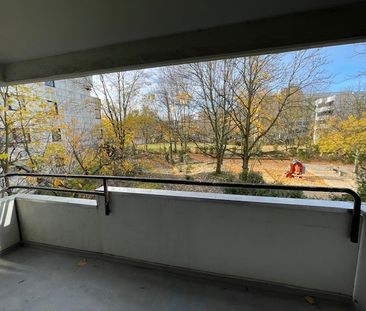 Ideal für Handwerker oder Kreative – 2-Zimmer Wohnung mit Eigenleis... - Foto 1