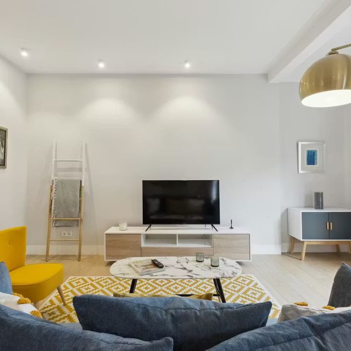 Calle de Ferraz, Madrid, Community of Madrid 28008 - Foto 1