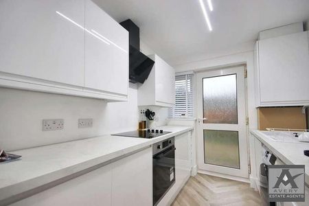 Manor Farm Crescent, BS24 - Photo 4