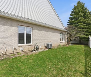 For Lease - 42 Settler's Ridge Way, Barrhaven, Ontario - Photo 6