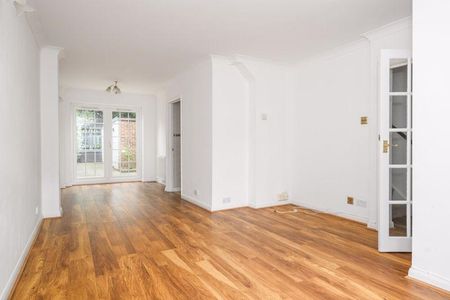 4 bedroom terraced house to rent - Photo 2