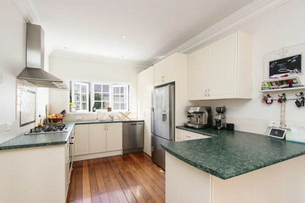 11A Kent Street, - Photo 1